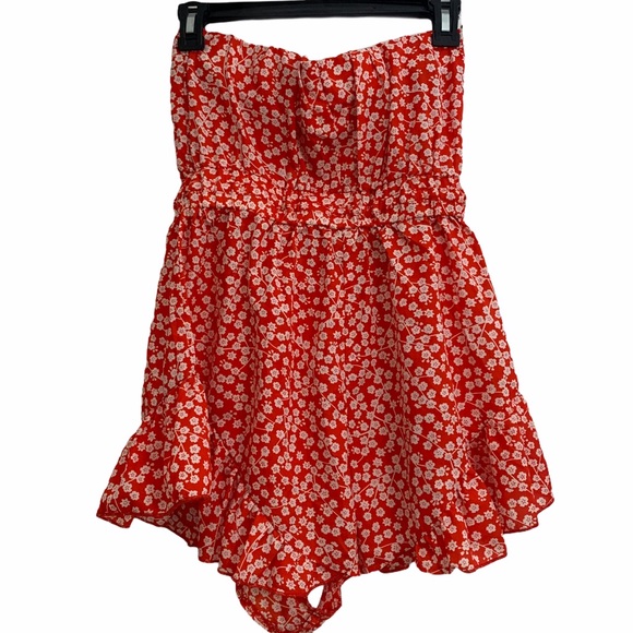 Showpo. Pants - 🎉HOST PICK🎉Red Flower Strapless Romper